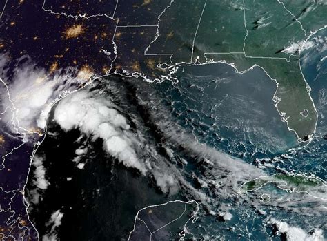 Tropical Storm Harold sending scattered storms into Central Texas